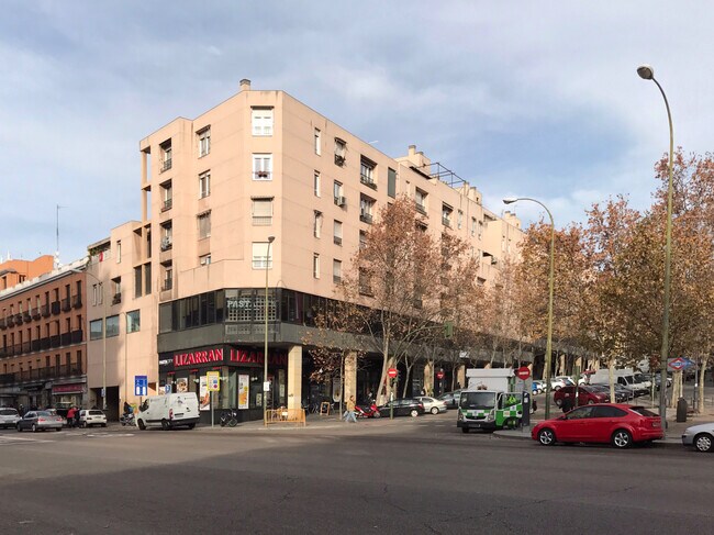 Más detalles de Calle Ribera de Curtidores, 26, Madrid - Edificio residencial​ en venta
