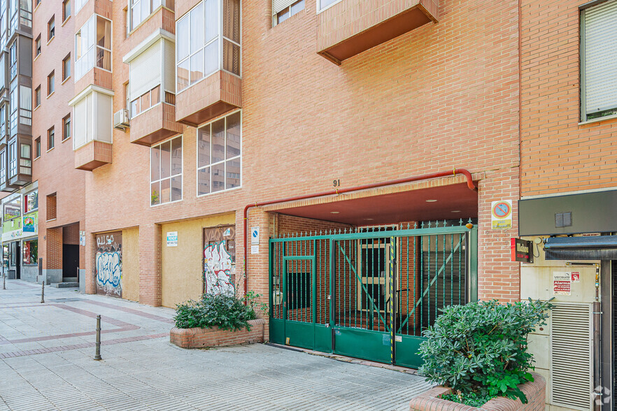 Calle Almansa, 91, Madrid, Madrid en venta - Foto del edificio - Imagen 2 de 6