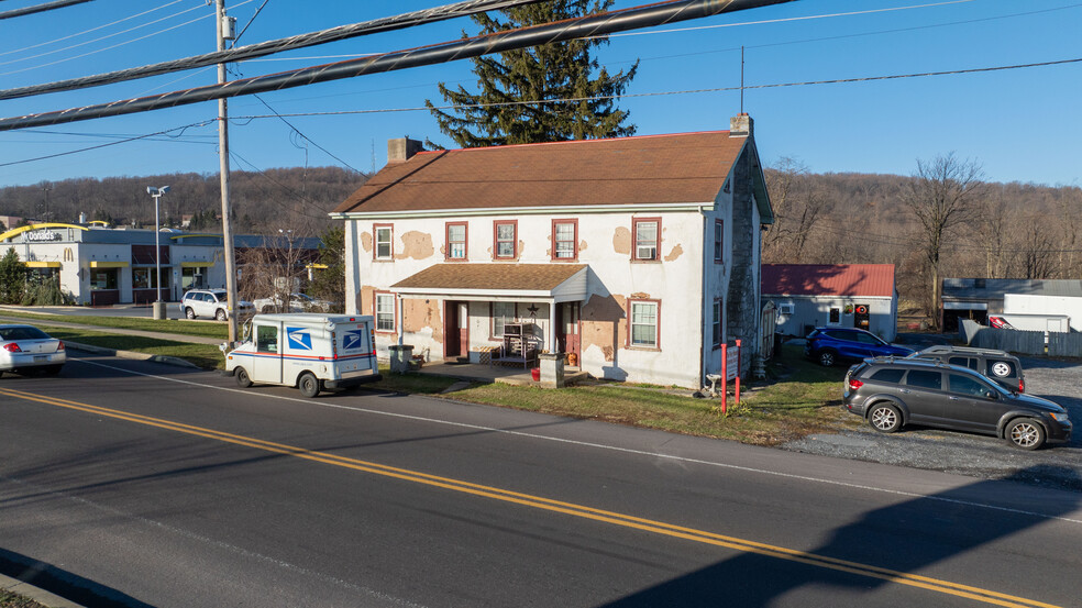 872 E Main St, Ephrata, PA en venta - Foto del edificio - Imagen 2 de 8