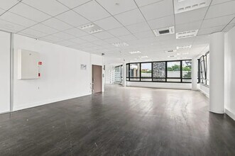 163-167 Avenue Georges Clemenceau, Nanterre en alquiler Foto del edificio- Imagen 2 de 8