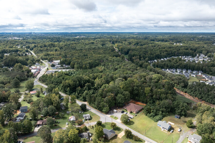 4307 Southern Webbing Mill Rd, Greensboro, NC en venta - Foto del edificio - Imagen 1 de 13