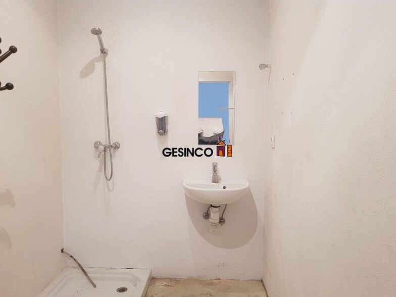 Local en València en alquiler - Foto del edificio - Imagen 3 de 7