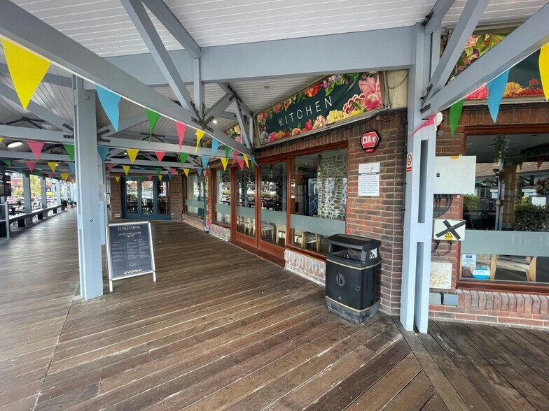 40 The Boardwalk, Portsmouth en alquiler - Foto del edificio - Imagen 2 de 21