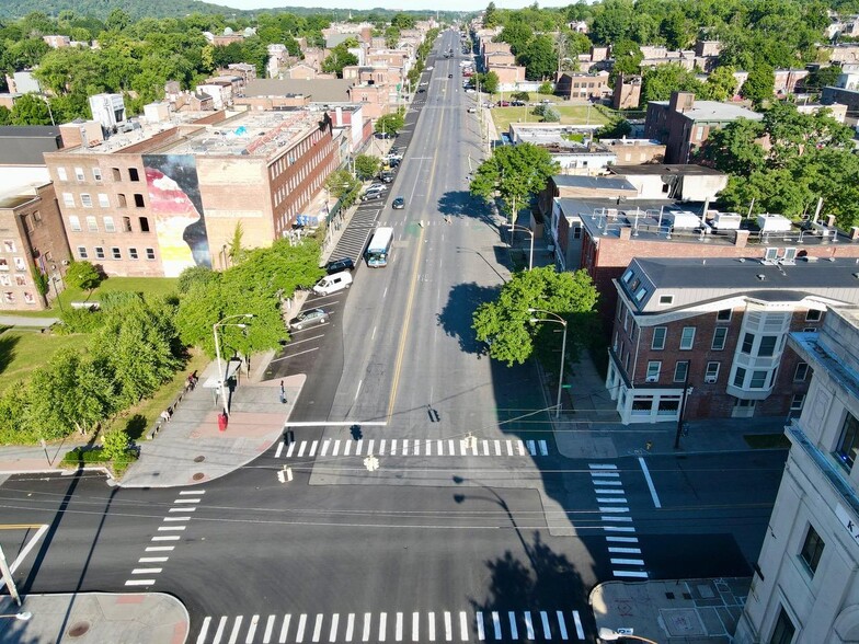 96 Broadway, Newburgh, NY en alquiler - Foto del edificio - Imagen 2 de 27