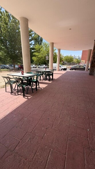 Edificio residencial en Alcalá de Henares, Madrid en venta - Foto del edificio - Imagen 3 de 7