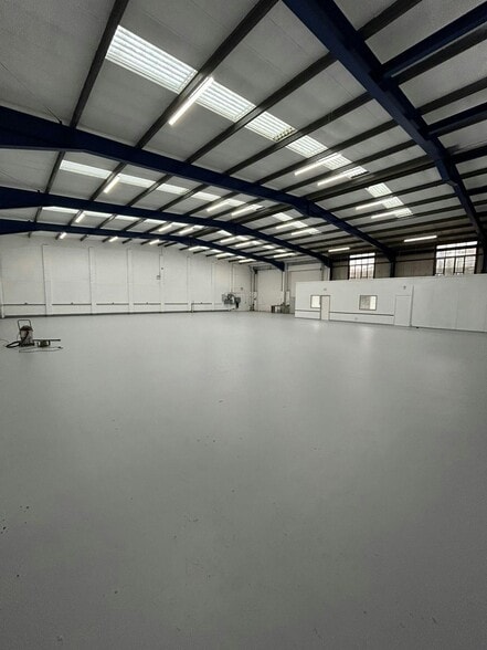 Adlington Ct, Warrington en alquiler - Foto del edificio - Imagen 2 de 6