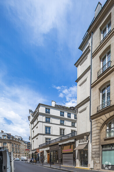 26 Rue Danielle Casanova, Paris en alquiler - Foto del edificio - Imagen 2 de 4