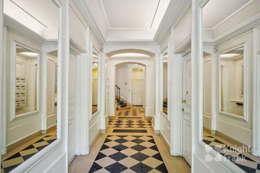 35 Avenue de Friedland, Paris en alquiler - Foto del edificio - Imagen 2 de 16