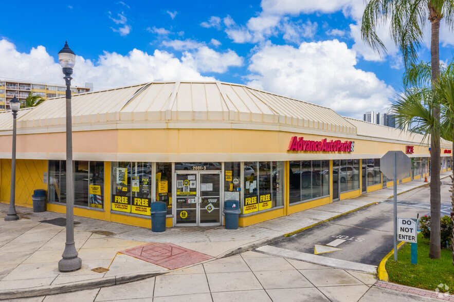 2001-2039 NE 163rd St, Miami, FL en alquiler - Foto del edificio - Imagen 1 de 20