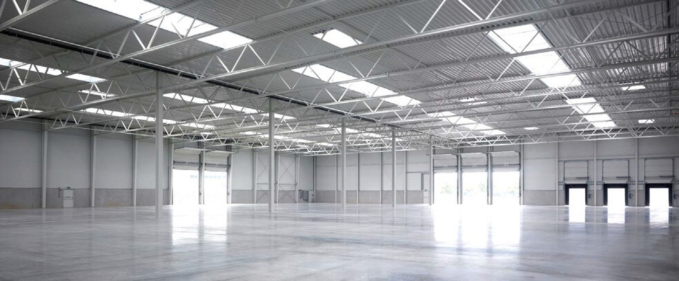 Foxhunter Dr, Milton Keynes en alquiler - Foto del interior - Imagen 3 de 5