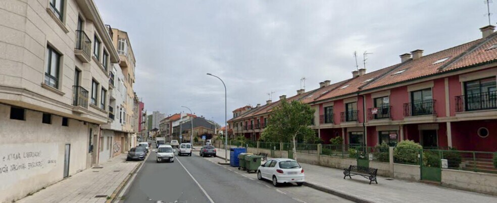 Local en Vilagarcía de Arousa, Pontevedra en venta - Foto del edificio - Imagen 3 de 4