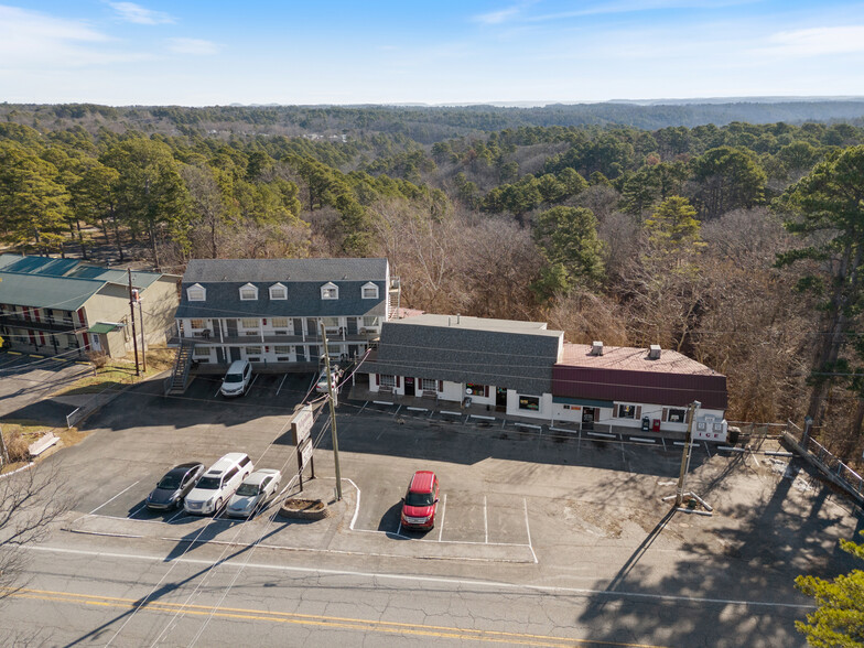 2038 E Van Buren, Eureka Springs, AR en venta - Foto del edificio - Imagen 3 de 38