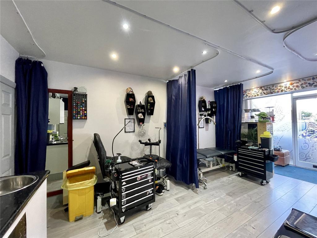 Lower Southend Rd, Wickford en alquiler Foto del edificio- Imagen 1 de 3