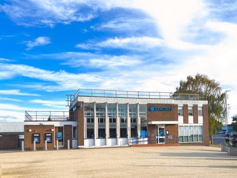 3 Station Rd, Flitwick en alquiler - Foto del edificio - Imagen 2 de 4