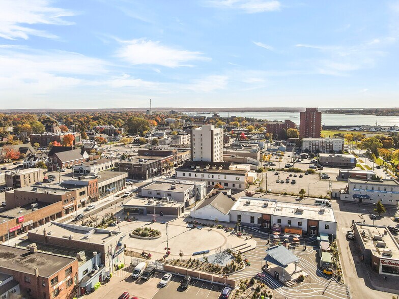 536-542 Queen Street cartera de 2 inmuebles en venta en LoopNet.es - Foto del edificio - Imagen 3 de 10