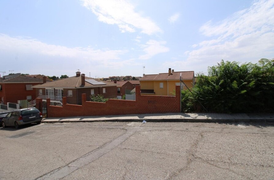 Terreno en Torrelaguna, Madrid en venta - Foto del edificio - Imagen 3 de 4