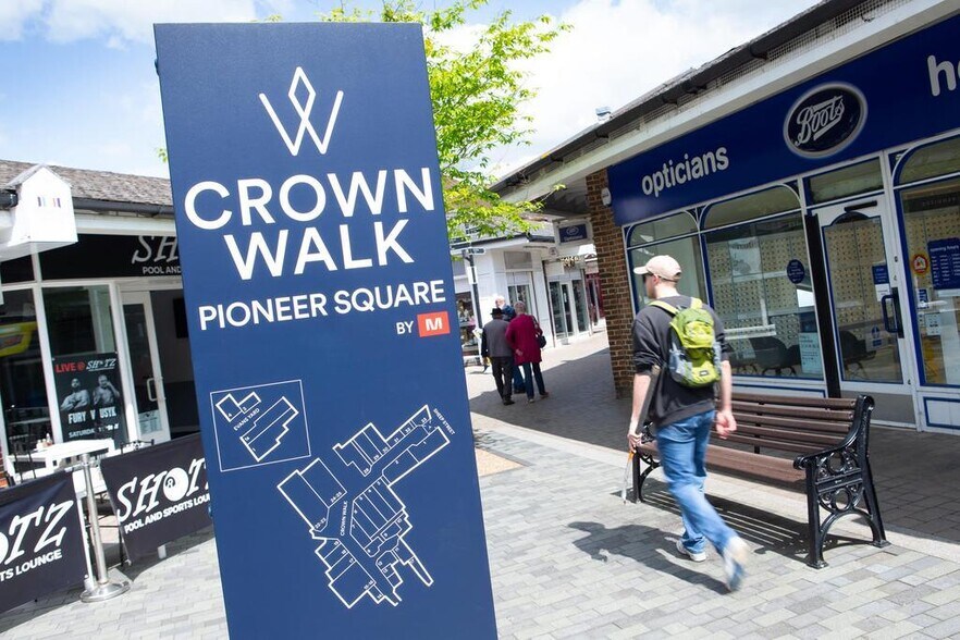 1-8 General Rees Sq, Cwmbran en alquiler - Foto del edificio - Imagen 2 de 13