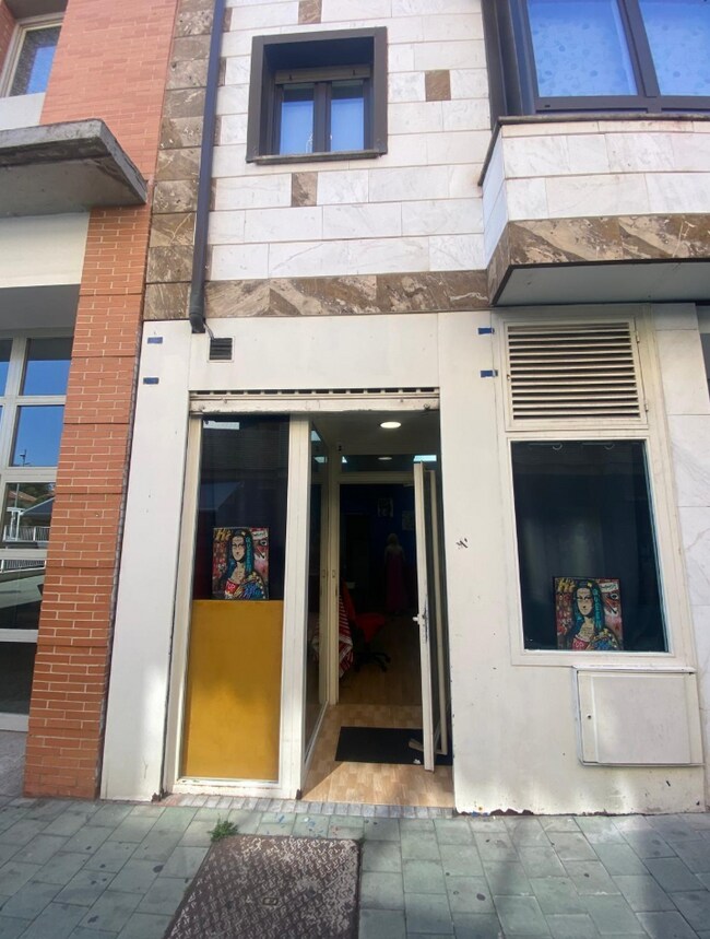 Más detalles de Local en alquiler