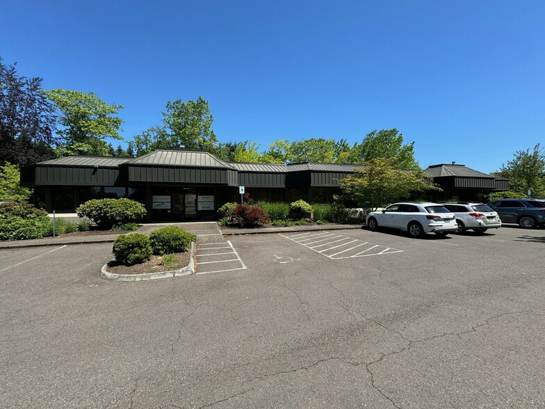 8600 SW Salish Ln, Wilsonville, OR en alquiler - Foto del edificio - Imagen 1 de 8