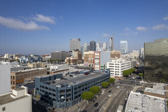 210 E Olympic Blvd, Los Angeles, CA - VISTA AÉREA  vista de mapa