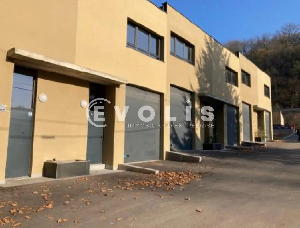 Flex en Fleurieu-sur-Saône en alquiler Foto del edificio- Imagen 1 de 8