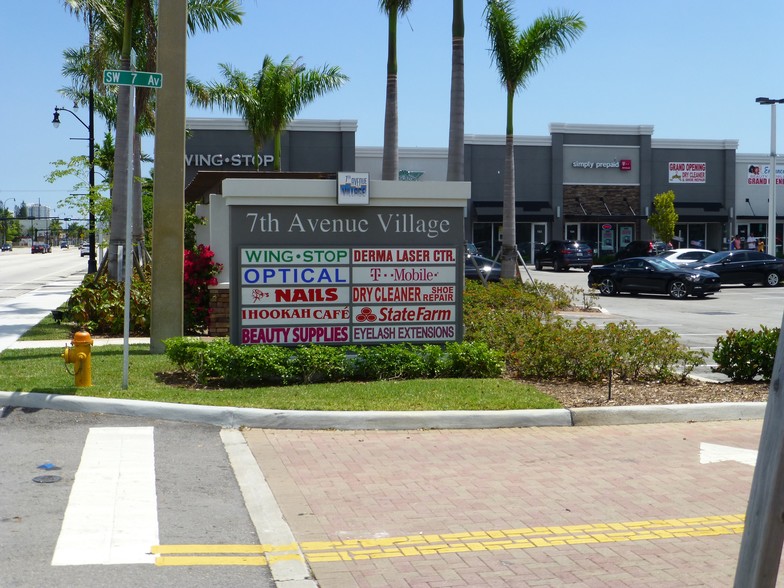 645 W Hallandale Beach Blvd, Hallandale Beach, FL en alquiler - Otros - Imagen 3 de 9