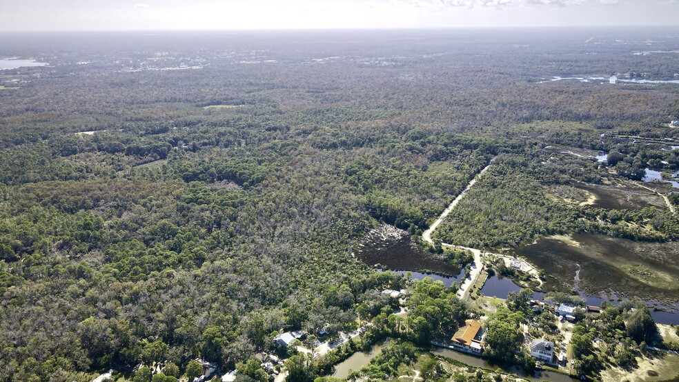 1490 Indian Bay rd, Spring Hill, FL en venta - Foto del edificio - Imagen 3 de 4