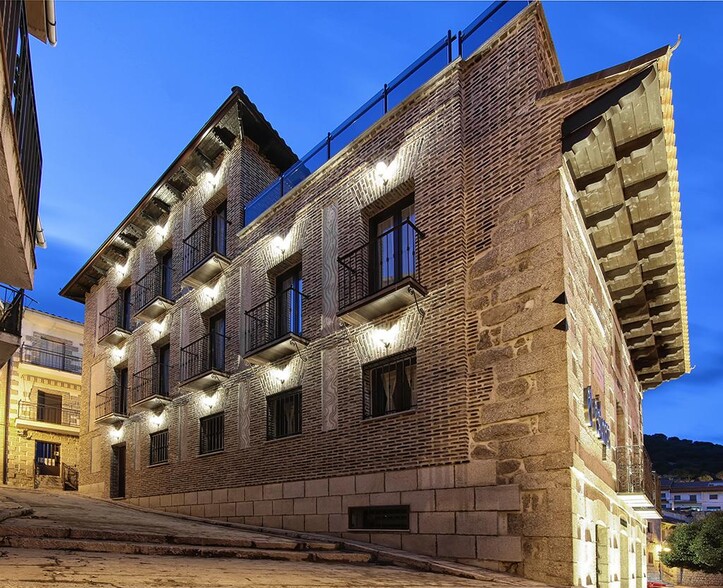 Hotel y hospedaje en El Hoyo de Pinares, Ávila en venta - Foto del interior - Imagen 3 de 30