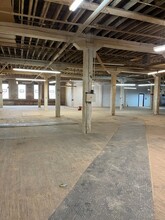 629 W Cermak Rd, Chicago, IL en alquiler Foto del interior- Imagen 2 de 6