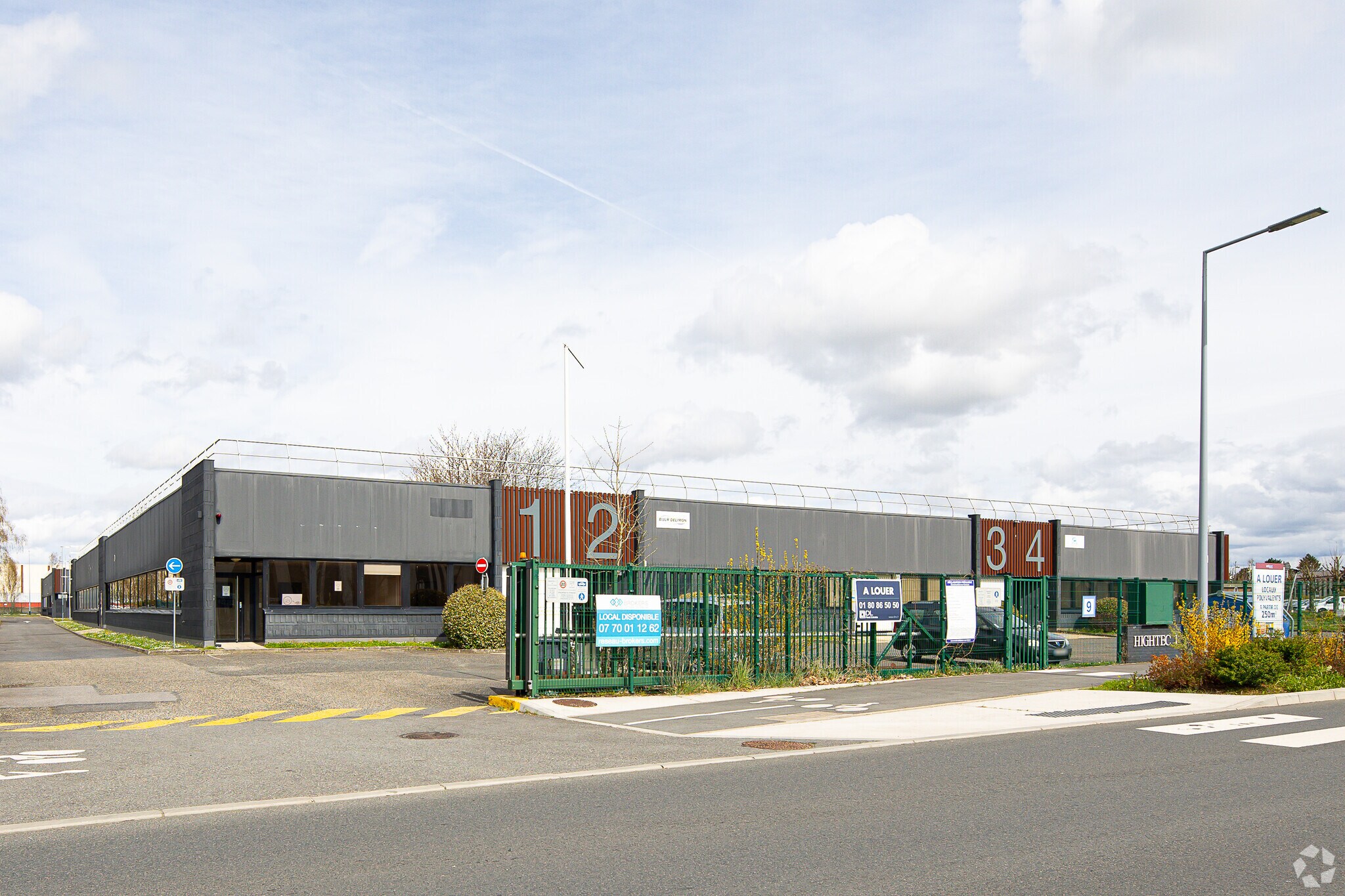 9 Avenue Du Québec, Villebon-sur-Yvette en alquiler Foto principal- Imagen 1 de 15