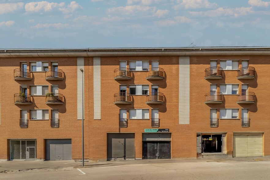 Carrer d'Amadeu Vives, 2, Manresa, Barcelona en venta - Foto principal - Imagen 1 de 3