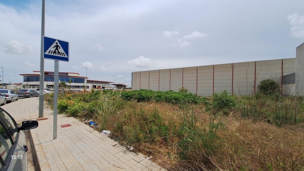 Nave en NÀQUERA, Valencia en venta - Foto del edificio - Imagen 3 de 5