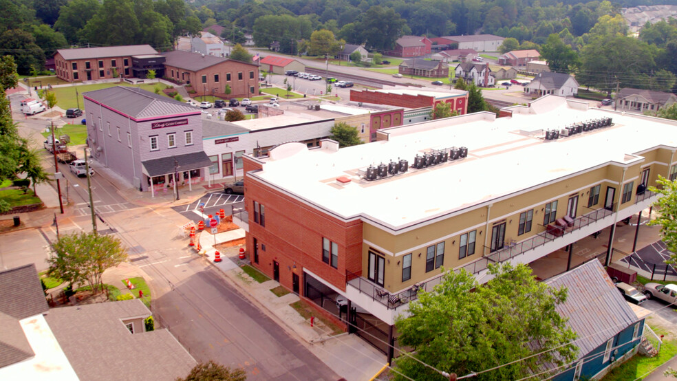 5603 Main St, Flowery Branch, GA en alquiler - Foto del edificio - Imagen 3 de 31