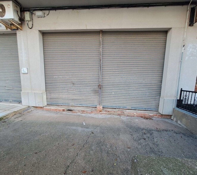 Local en Benicarló, Castellón en venta - Foto del edificio - Imagen 2 de 4