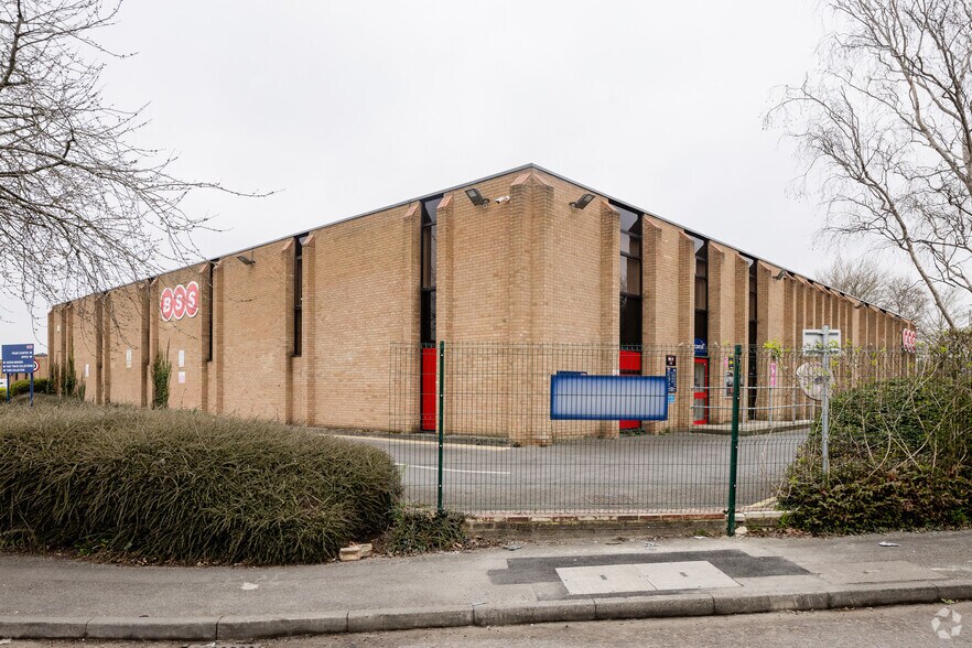 Ledgers Clos, Oxford en alquiler - Foto del edificio - Imagen 2 de 2
