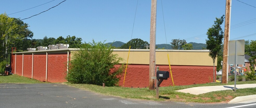 6113 Boonsboro Rd, Lynchburg, VA en venta - Foto del edificio - Imagen 2 de 3