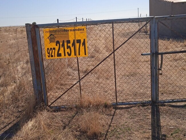 Más detalles de Torrequemadacordel, Sierra de Fuentes, Carretera d, S/N, Sierra de Fuentes - Terreno en venta