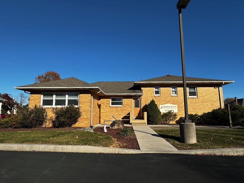 1034 3rd St, Whitehall, PA en venta - Foto del edificio - Imagen 2 de 20