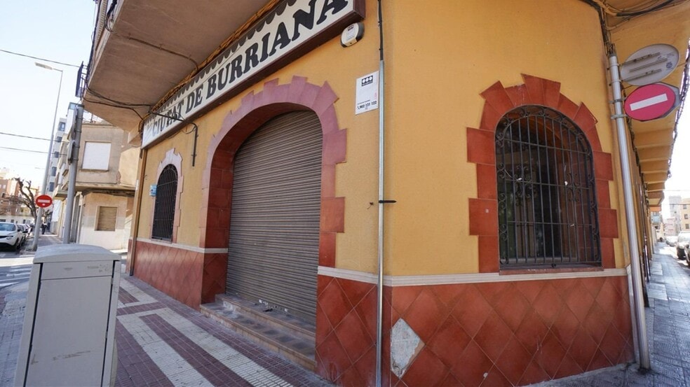 Carrer Maestro Serrano, 6, BURRIANA, Castellón en venta - Foto del edificio - Imagen 3 de 26