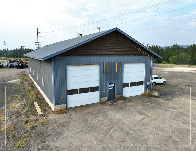 224 Industrial Loop, Mccall, ID en venta - Foto del edificio - Imagen 2 de 6