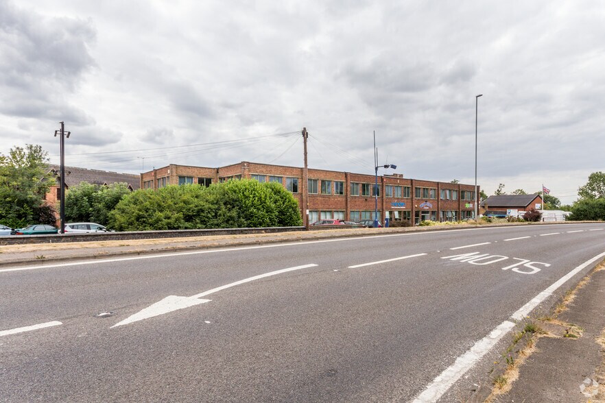 London Rd, Daventry en venta - Foto del edificio - Imagen 2 de 3