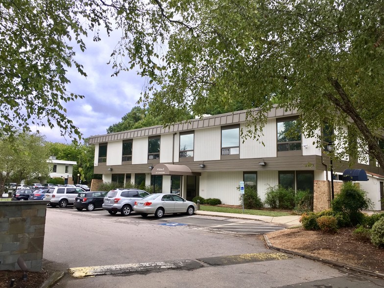 107 Conner Dr, Chapel Hill, NC en alquiler - Foto del edificio - Imagen 2 de 7