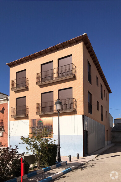 Plaza José Antonio, 2, Lominchar, Toledo en venta - Foto del edificio - Imagen 2 de 2