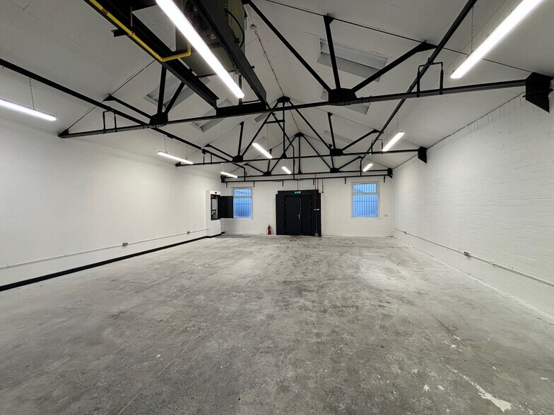 19-31 Lister Rd, Glasgow en alquiler - Foto del edificio - Imagen 2 de 12