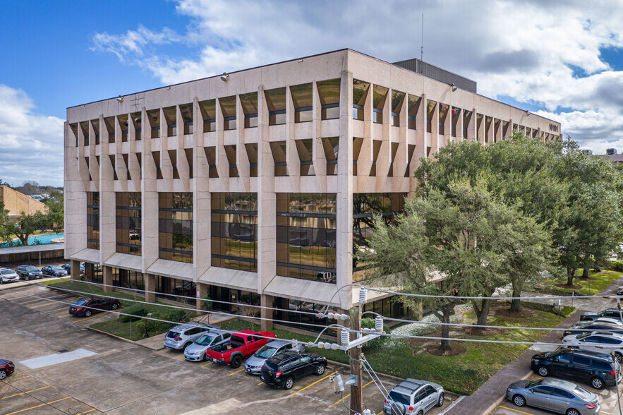 10101 Fondren Rd, Houston, TX en alquiler - Foto del edificio - Imagen 2 de 18