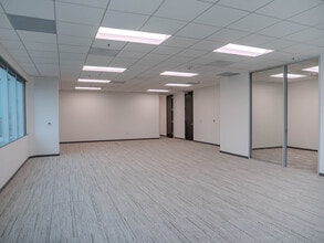 18301 Von Karman Ave, Irvine, CA en alquiler Foto del interior- Imagen 2 de 5