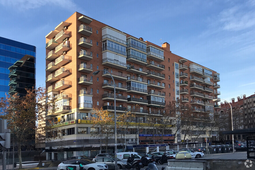 Calle José Castán Tobeñas, 1, Madrid, Madrid en venta - Foto principal - Imagen 1 de 3