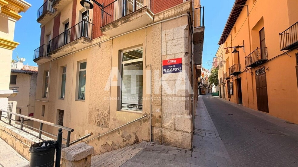 Local en Ontinyent, Valencia en venta - Foto del edificio - Imagen 3 de 3