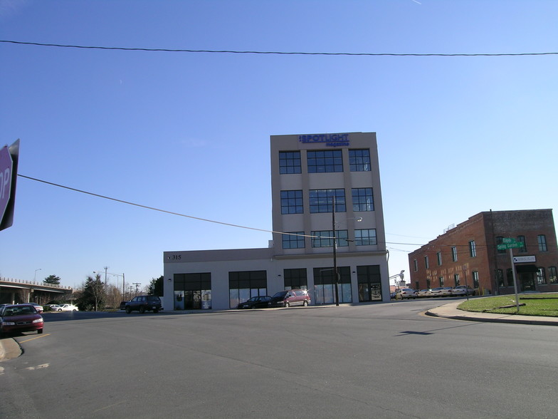 315 Spring Garden St, Greensboro, NC en alquiler - Foto del edificio - Imagen 3 de 8