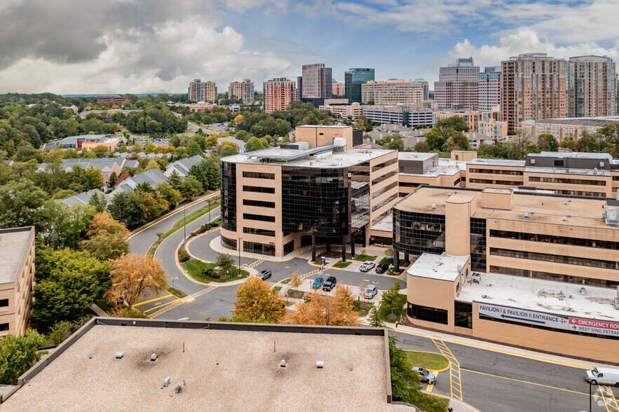 1850 Town Center, Reston, VA en venta - Vista aérea - Imagen 3 de 3